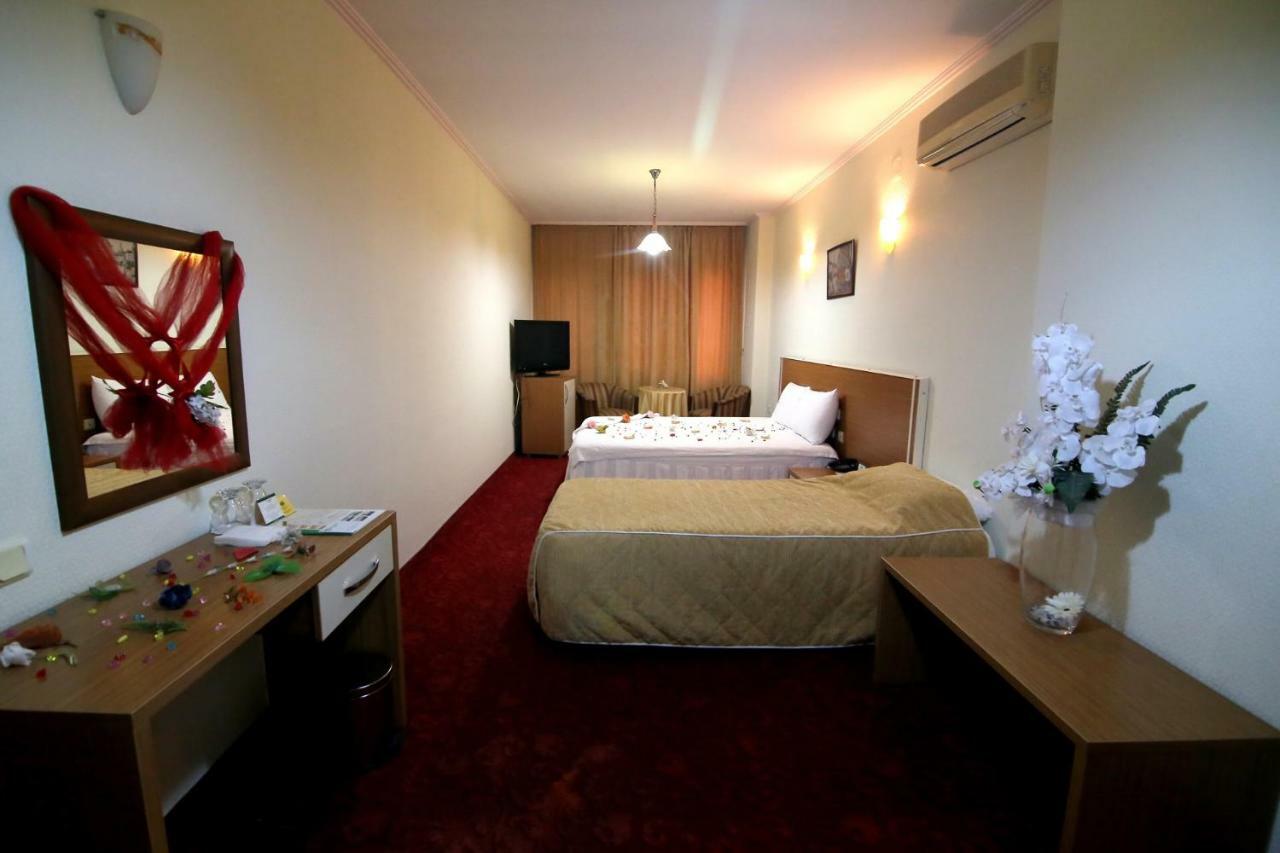 Aykut Palace Otel إسكندرونة المظهر الخارجي الصورة